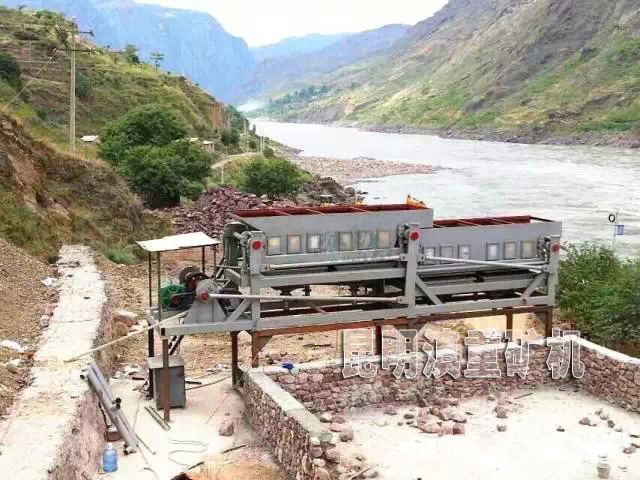 节能复合双动跳汰机的产品图片