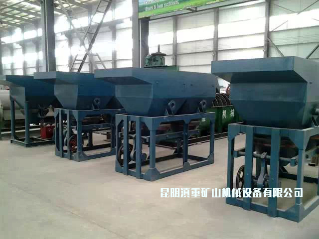 昆明易倍emc官网矿机车间内的动筛跳汰机成品